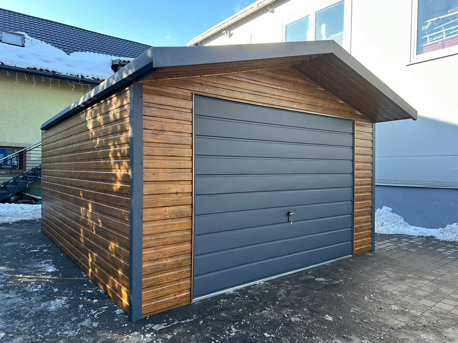 Garage 4x5 Satteldach SUPERLINE PLUS mit Vordach